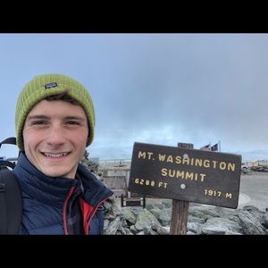 Meet your Posher, Logan